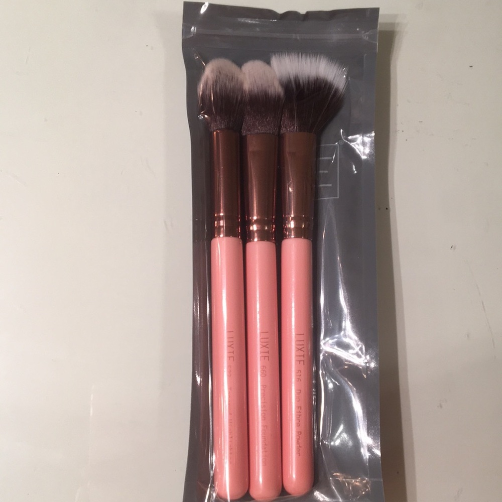3 piece brush set